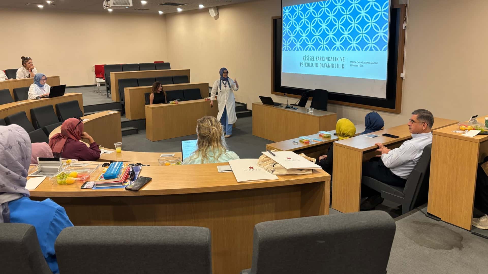 Kişisel Farkındalık ve Psikolojik Dayanıklılık Semineri Gerçekleştirildi