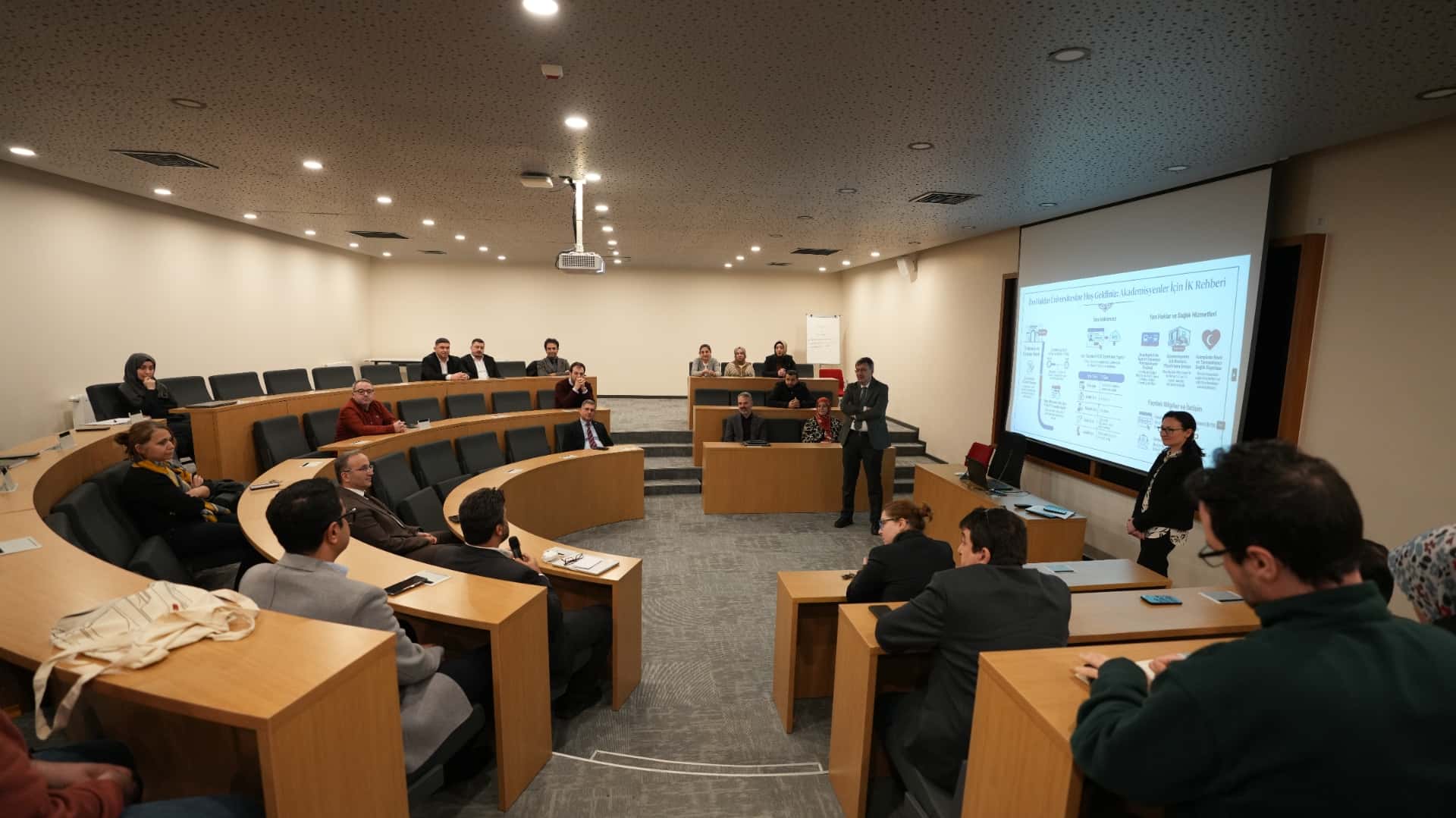 Orientation Program Held for Newly Appointed Academics